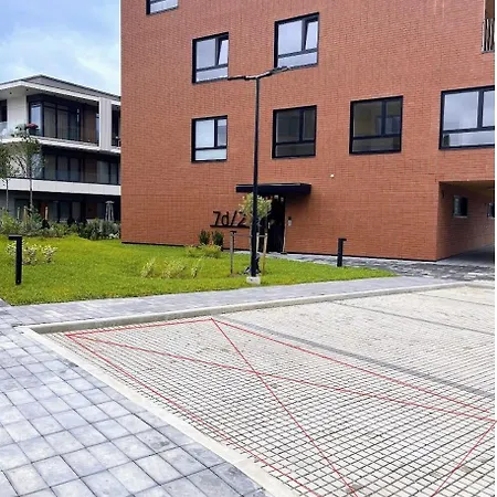 Raeaema 7d-2 Suure Roduga Kahetoaline Kuelaliskorter Joe Aeaeres